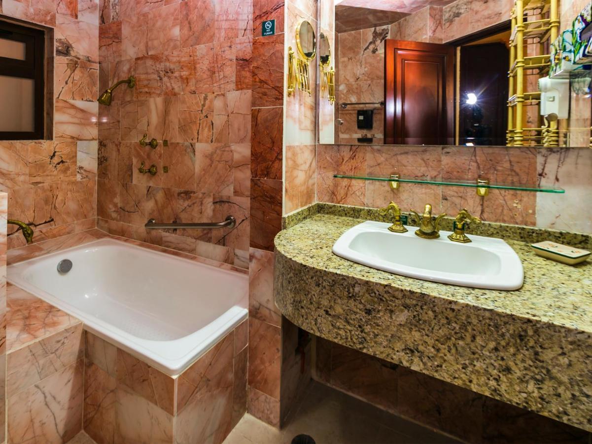 Quinta Del Rey Hotel โทลุกา ภายนอก รูปภาพ